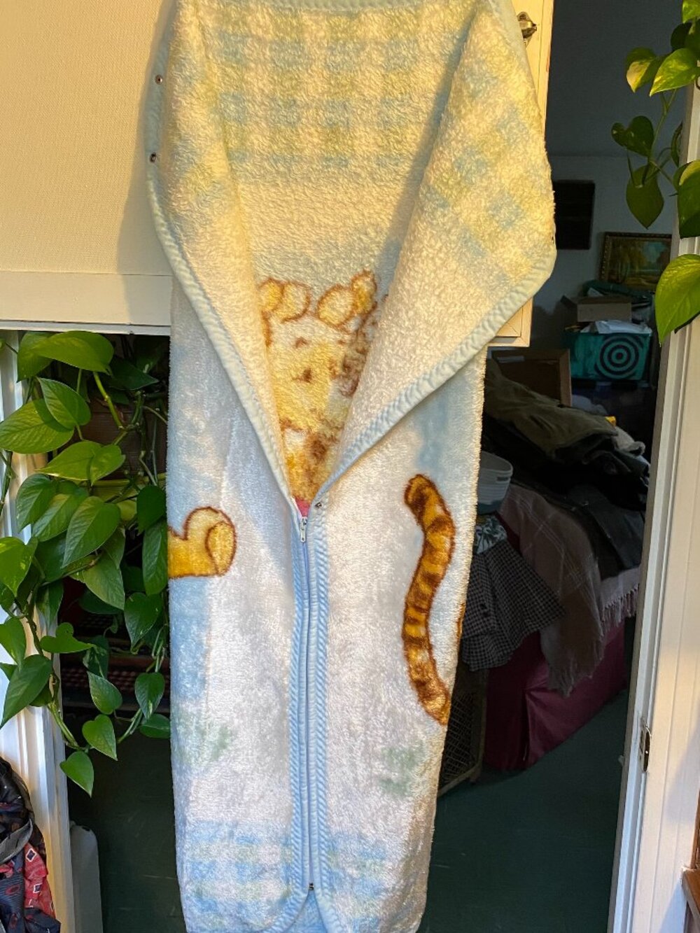 Crown Crafts Winnie the Pooh Tigger Plush Throw Blanket Bath Sack Zipper Buttons